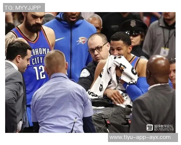 中锋莱夫利因右脚手术赛季报销预计下季训练营复出 中锋莱夫利因右脚手术赛季报销预计下季训练营复出