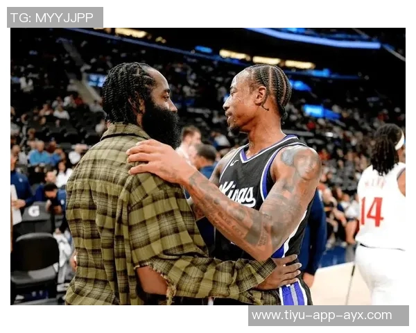 快船迎来赛季首个三连胜连续战胜湖人火箭与开拓者展现强劲实力 快船迎来赛季首个三连胜连续战胜湖人火箭与开拓者展现强劲实力