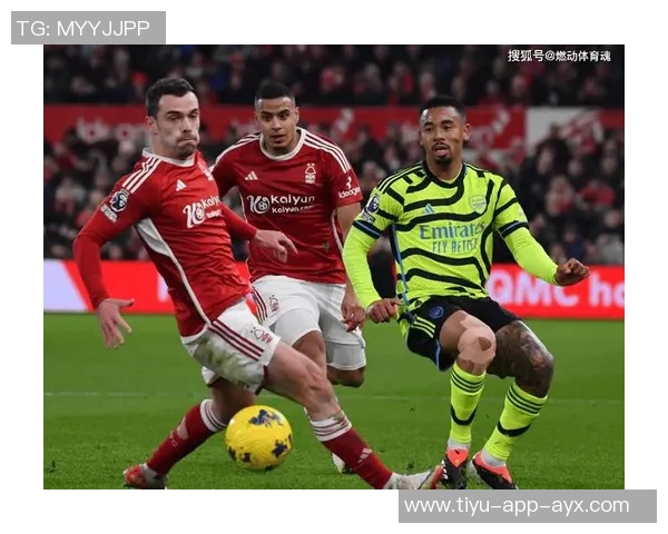 英超精彩对决诺丁汉森林逆袭西汉姆联展现强大实力